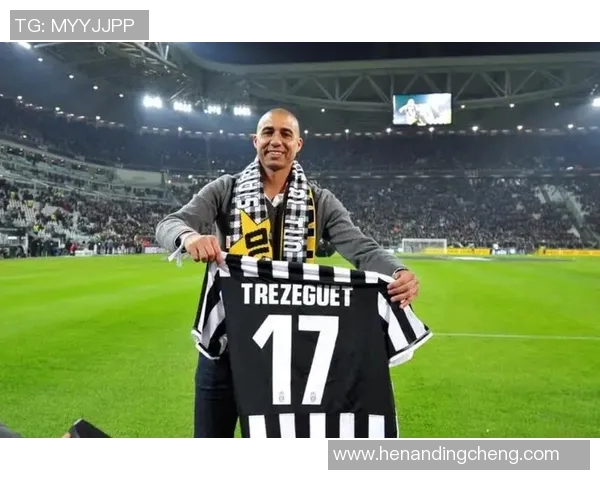 全球足球明星前锋盘点及其职业生涯成就分析