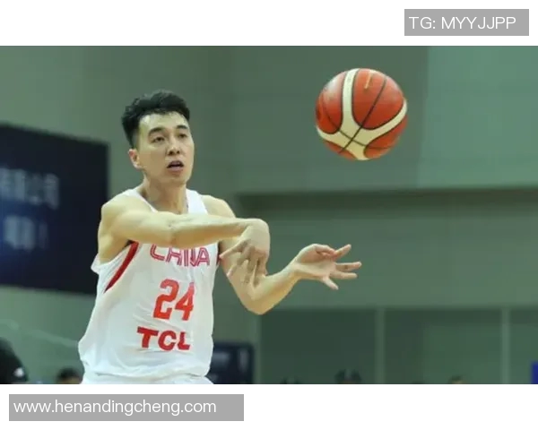 南京篮球队节奏之争引发球迷热议与战术思考