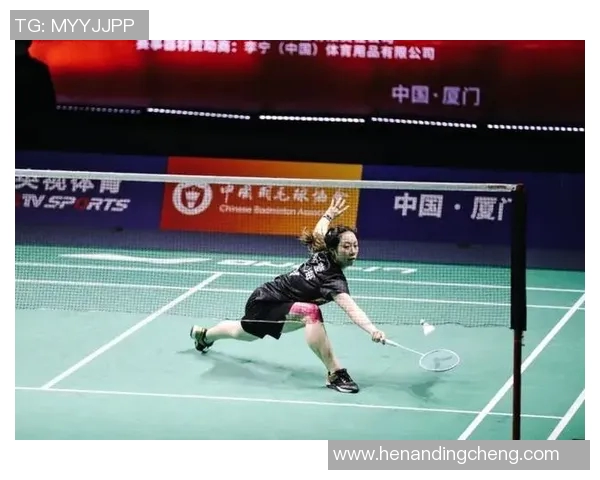 广州羽毛球队在邀请赛中以72分稳居积分榜首位展现强劲实力