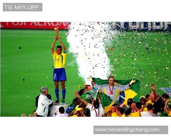 足球明星号码14的传奇故事与辉煌成就揭秘