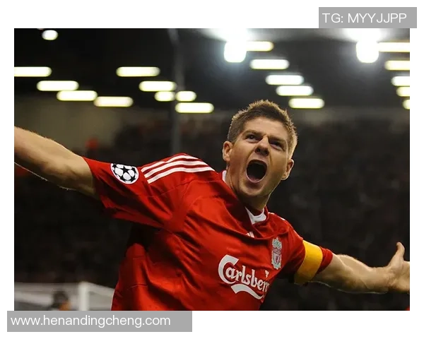 足球明星的运动装备揭秘球拍背后的故事与传奇