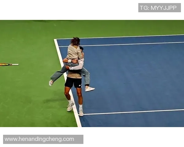 网球纪实:记录成都网球队的转型之路 网球纪实:记录成都网球队的转型之路